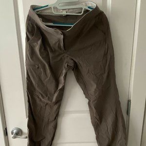 L.L. Bean Petite Water-Repellent Comfort Trail Pants